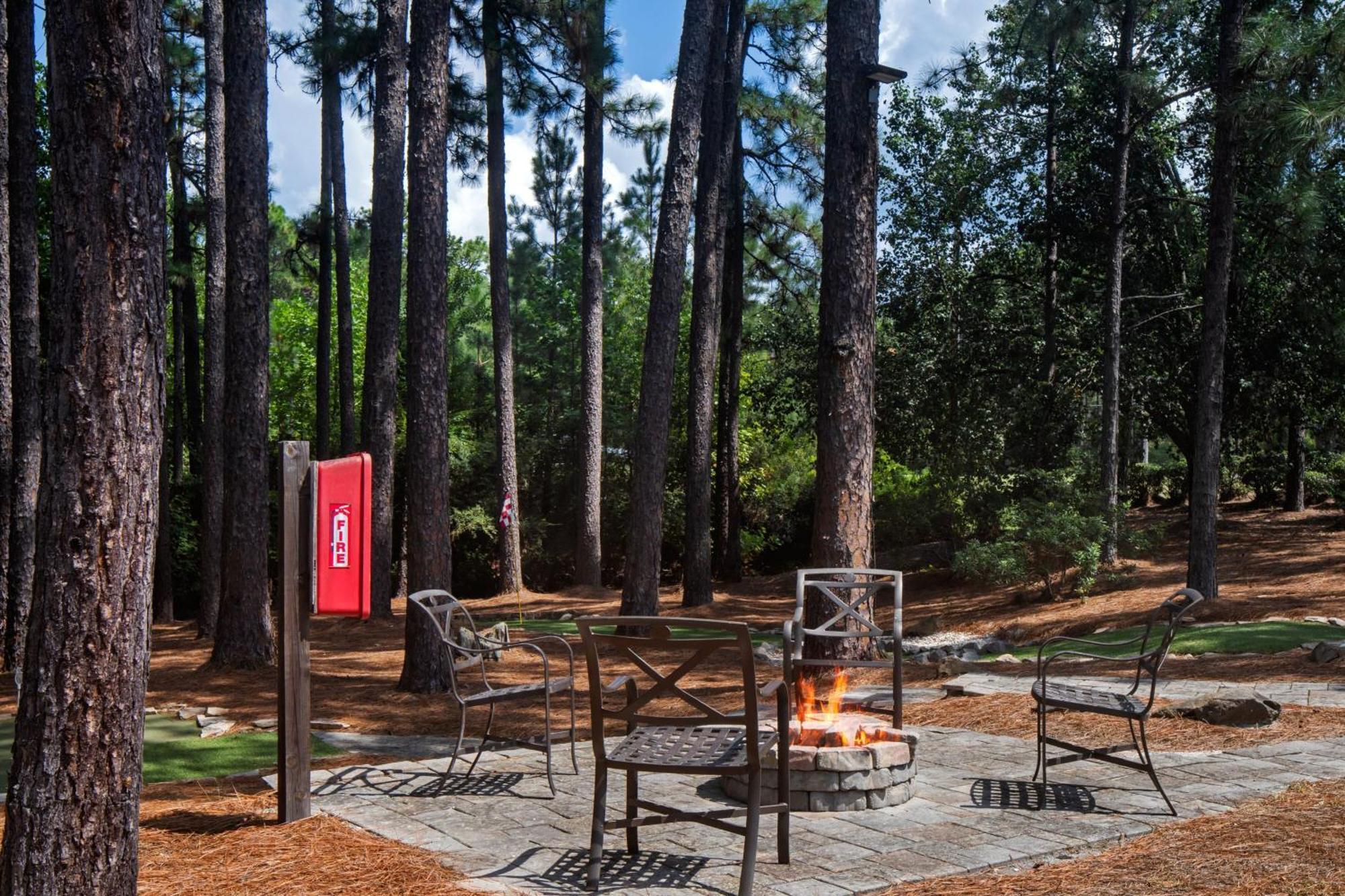 Springhill Suites Pinehurst Southern Pines Exterior photo
