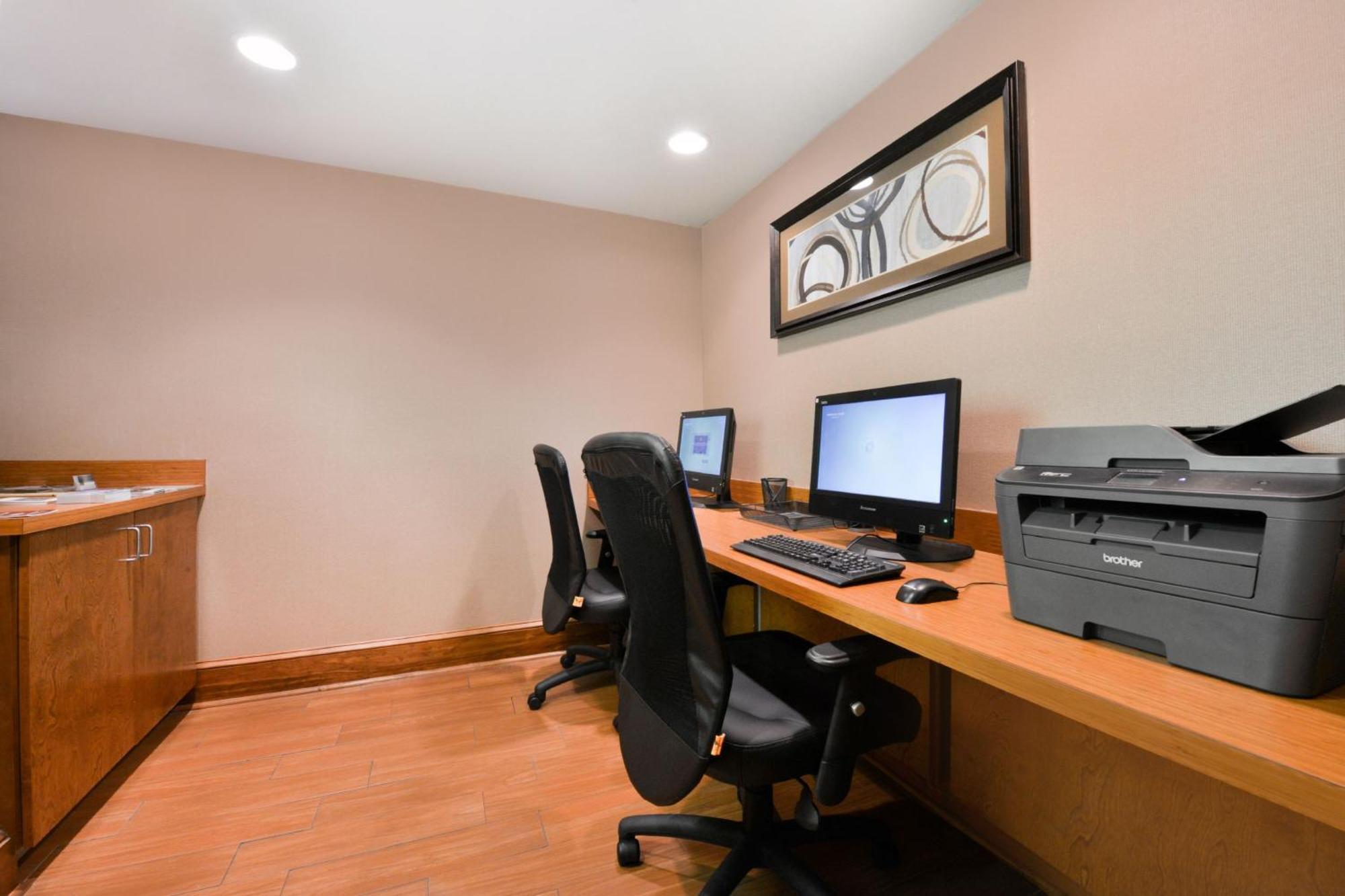 Springhill Suites Pinehurst Southern Pines Exterior photo