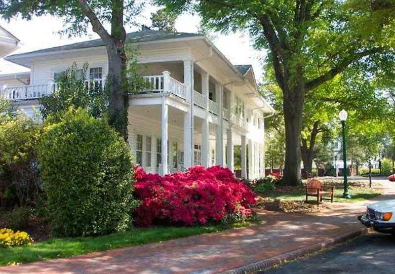 Springhill Suites Pinehurst Southern Pines Amenities photo